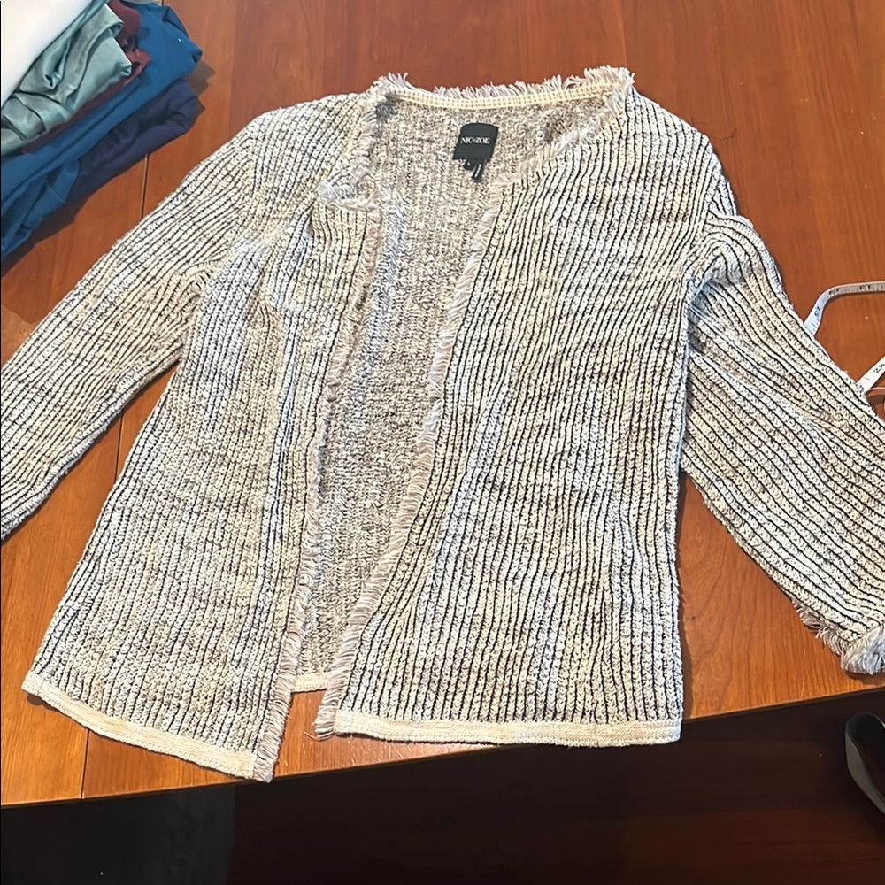 NIC+ZOE Textured Knit Cardigan in Black and White